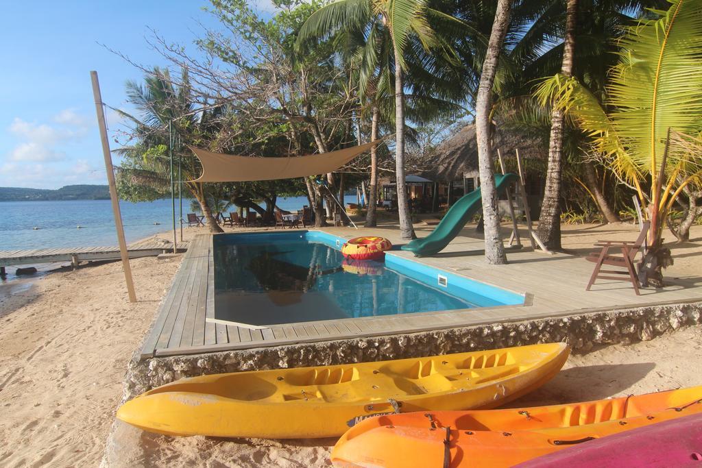 Tongan Beach Resort Utungake Kültér fotó