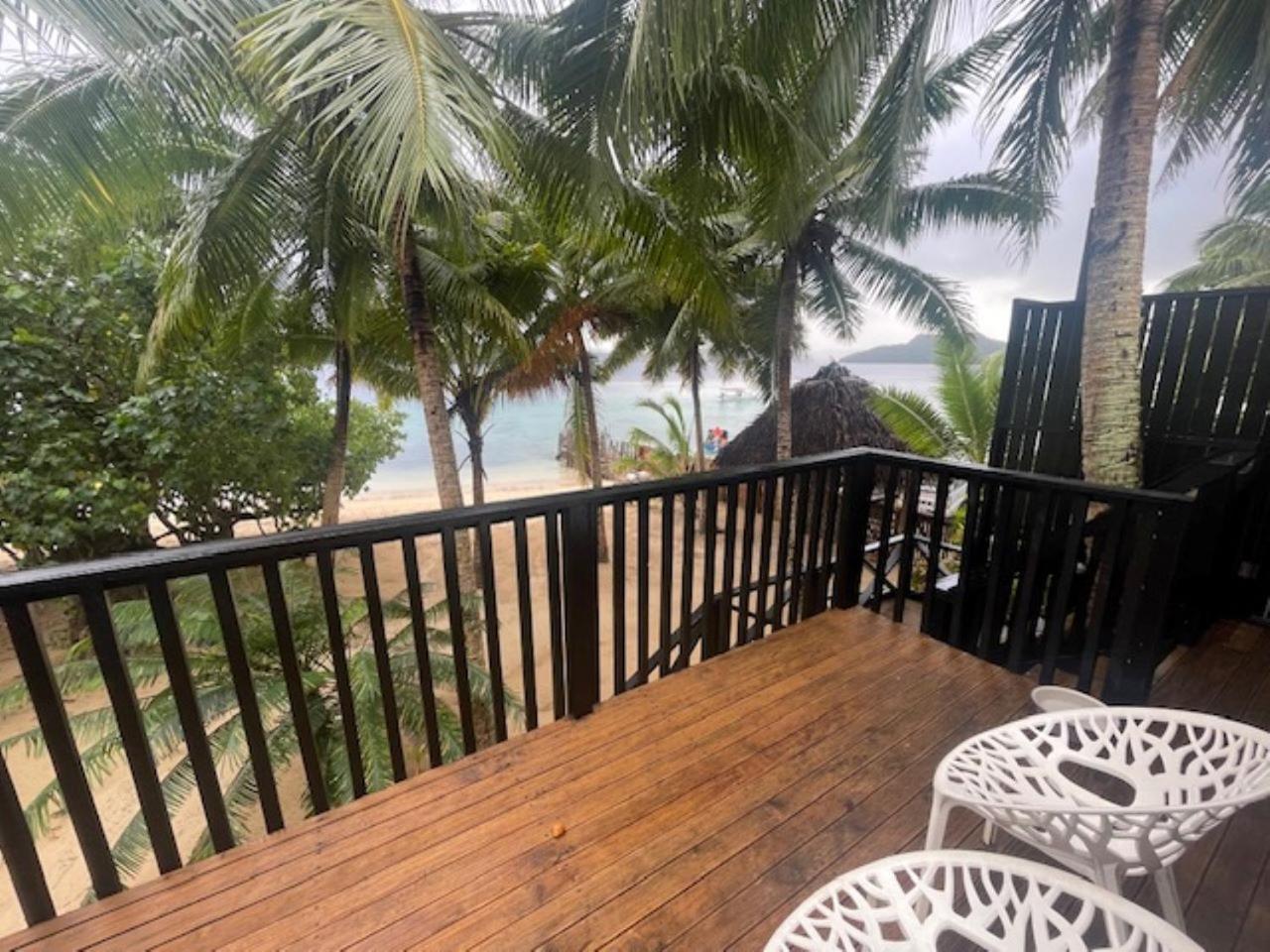 Tongan Beach Resort Utungake Kültér fotó