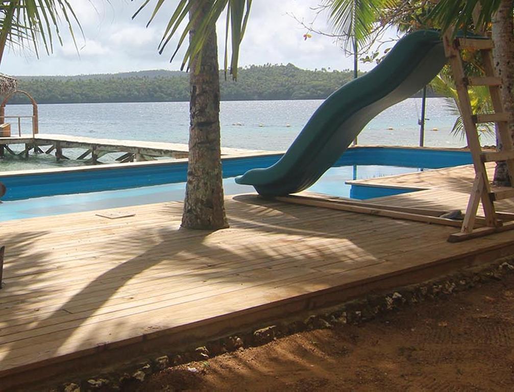 Tongan Beach Resort Utungake Kültér fotó