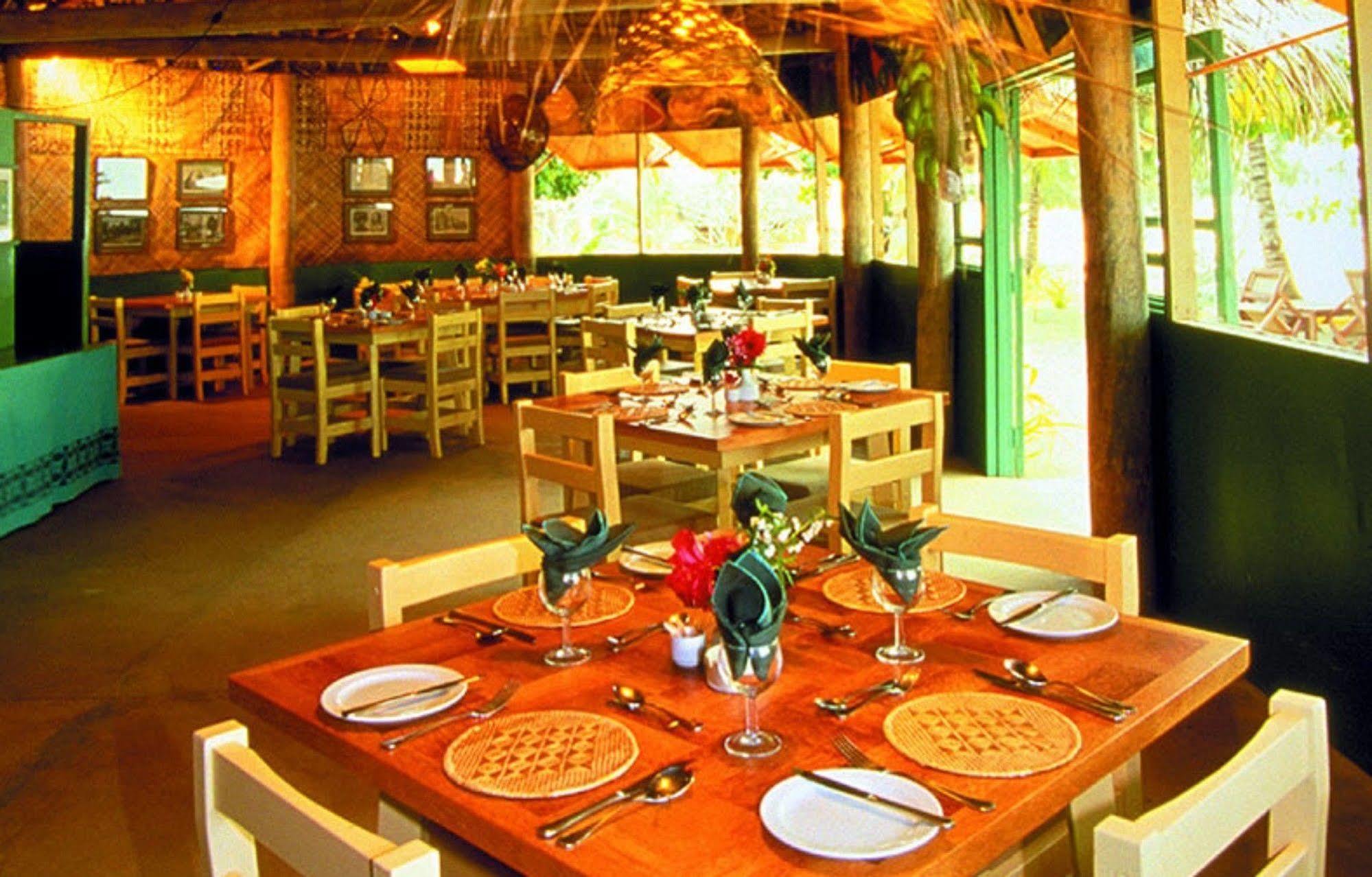 Tongan Beach Resort Utungake Kültér fotó
