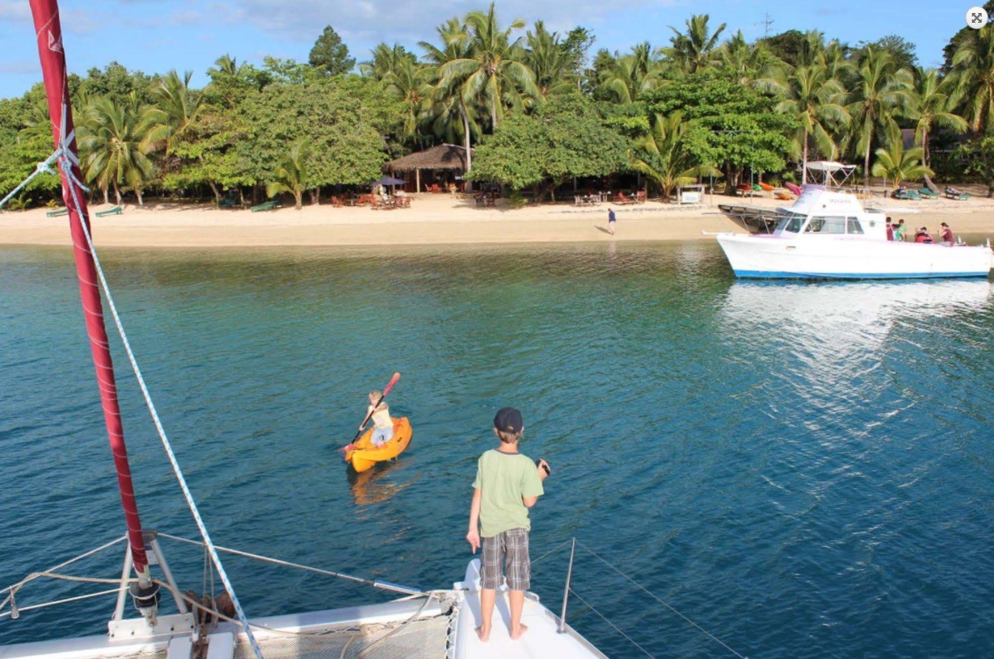 Tongan Beach Resort Utungake Kültér fotó