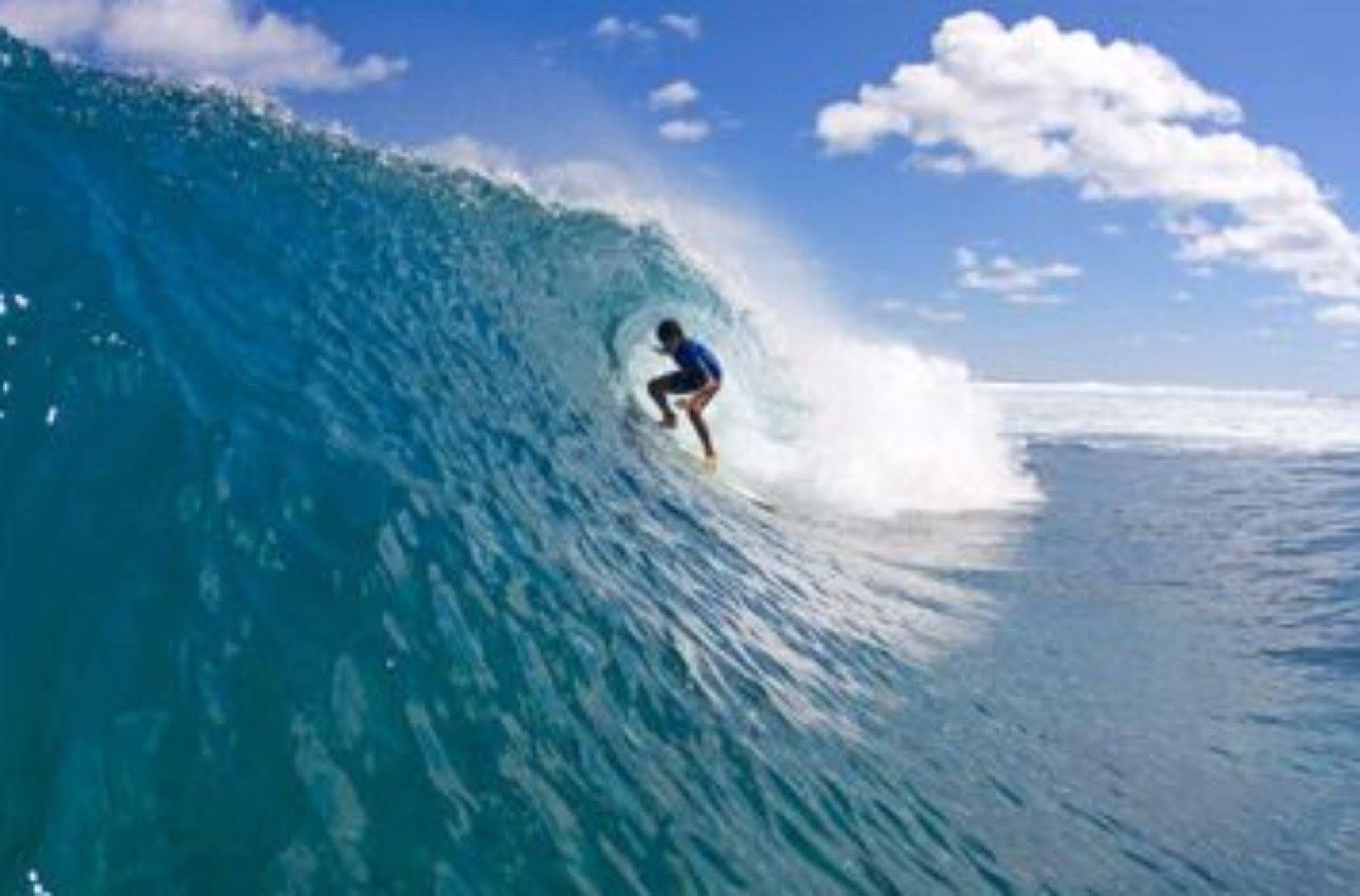 Tongan Beach Resort Utungake Kültér fotó