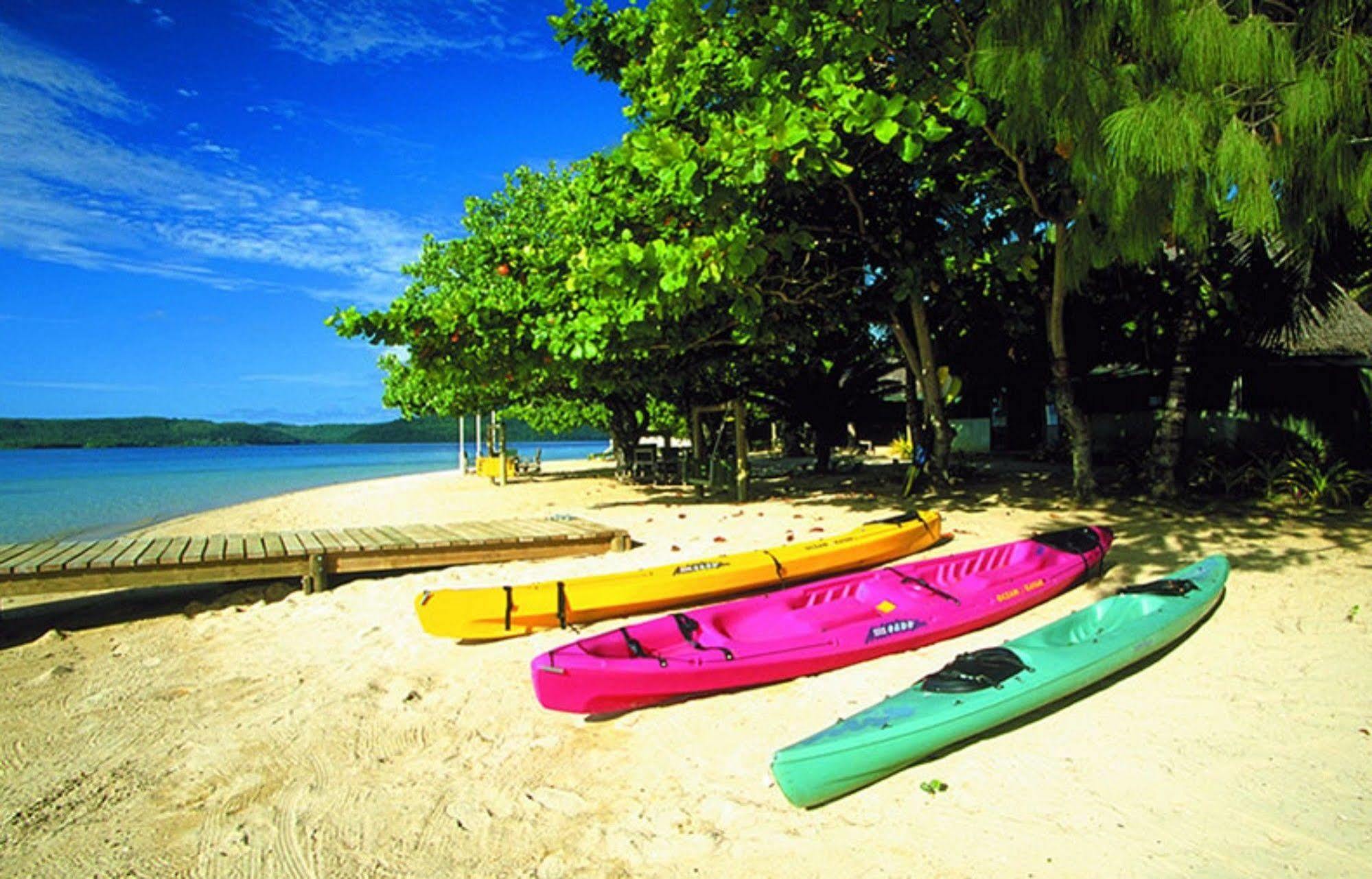 Tongan Beach Resort Utungake Kültér fotó