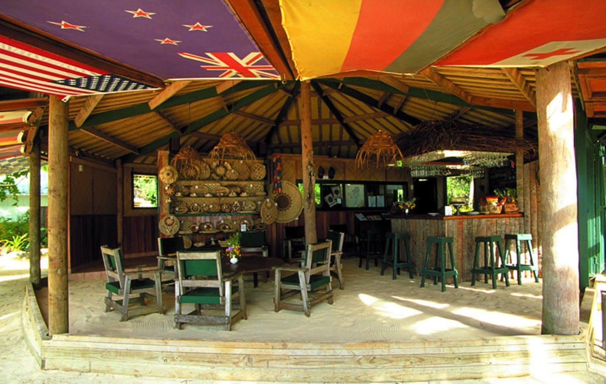 Tongan Beach Resort Utungake Kültér fotó