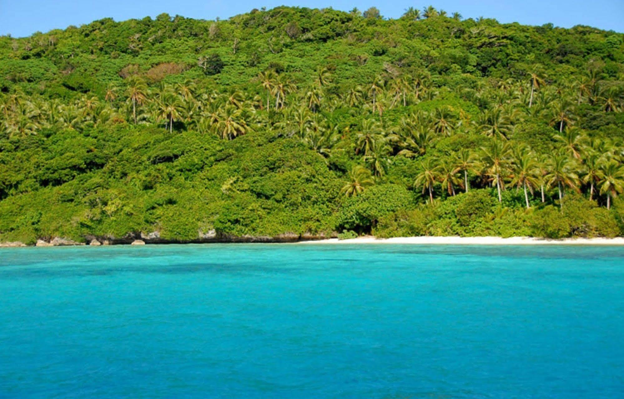 Tongan Beach Resort Utungake Kültér fotó